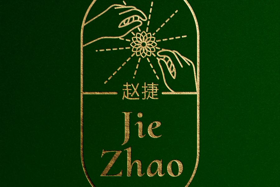 Jie zhao koulutettu hieroja